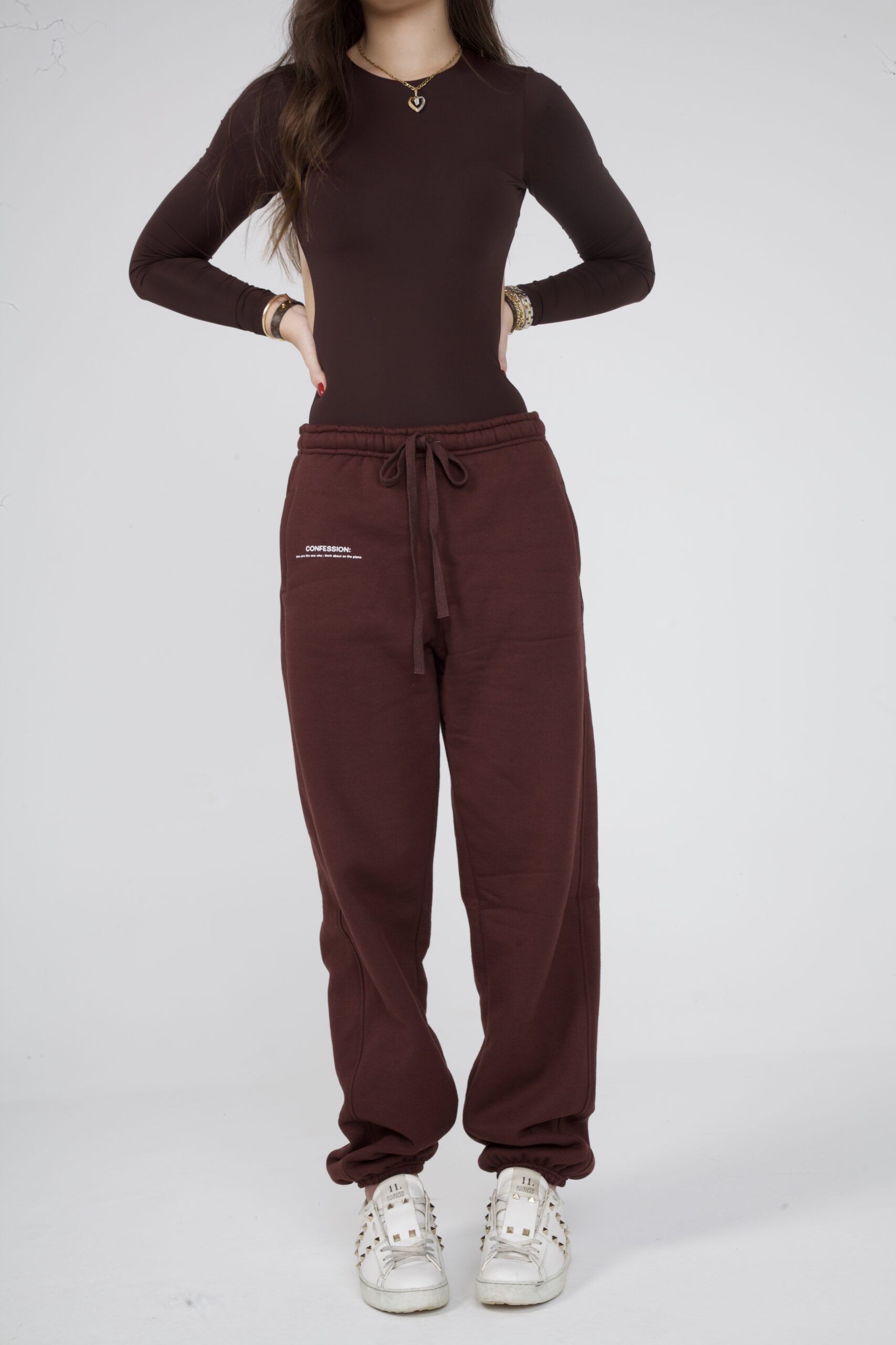 CALÇA PLANE THOUGHTS MARROM